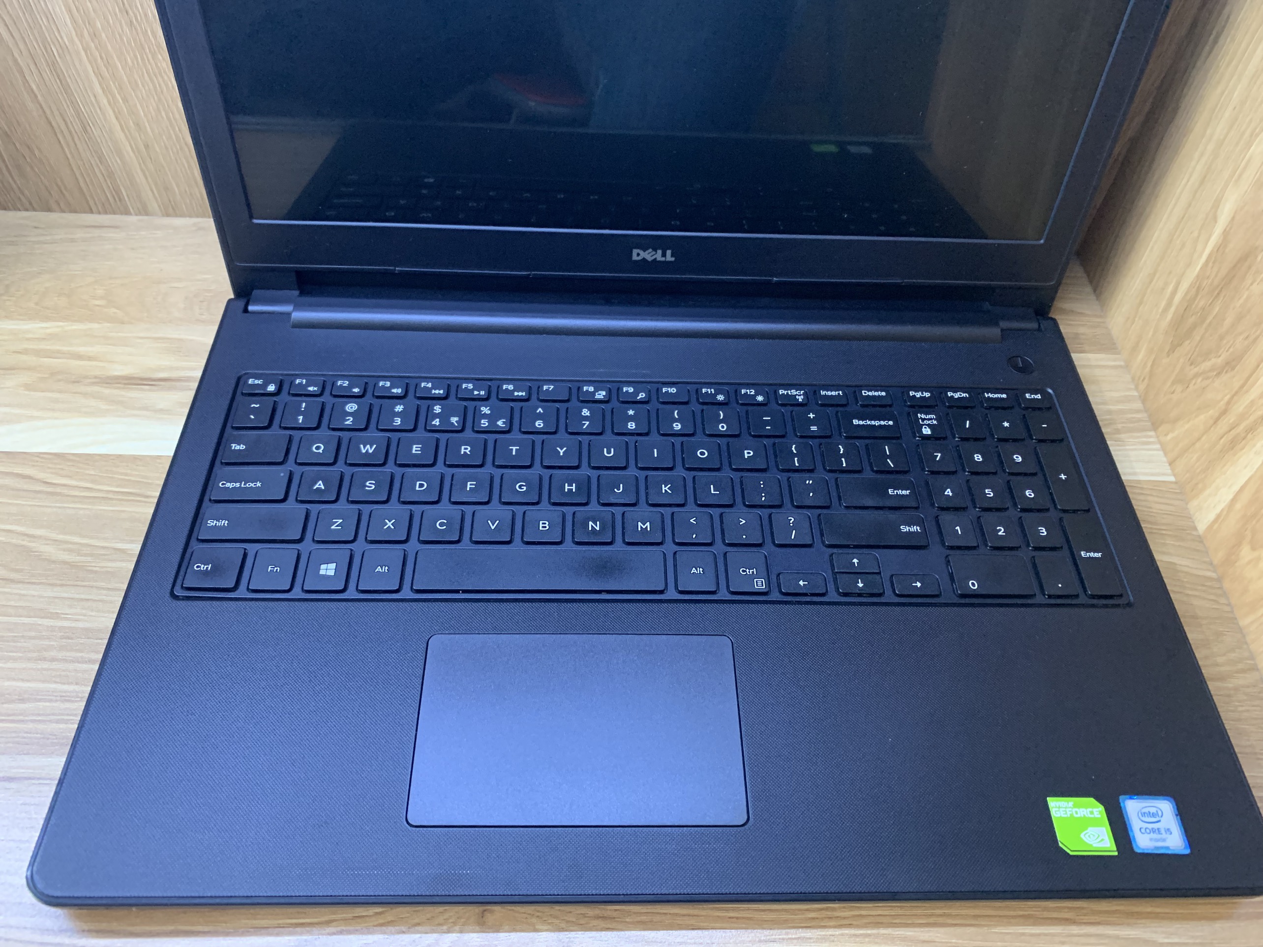 Dell 3558 i5 5200u ram 8g ssd 240g vga rời 820m